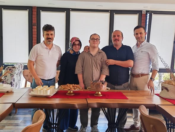Büyük bir aile olarak sevinçleri paylaşıyor, çoğaltıyoruz