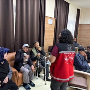 Yaşlılıkta Dijital Okuryazarlık Eğitimi   - fotoğraf 2