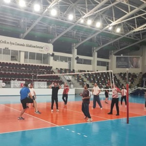 İl Müdürlüğümüzde Dostluk ve Dayanışma Voleybol Maçı Gerçekleştirildi - fotoğraf 2