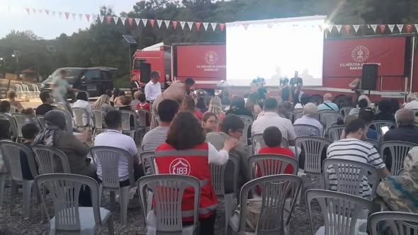 Gezen Sinema Tırı ile Sinema Keyfi