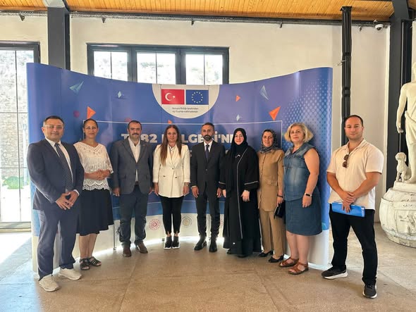 Sosyal Girişimcilik Yoluyla Sivil toplumun Desteklenmesi Projesi bilgilendirme toplantısına katılım sağladık