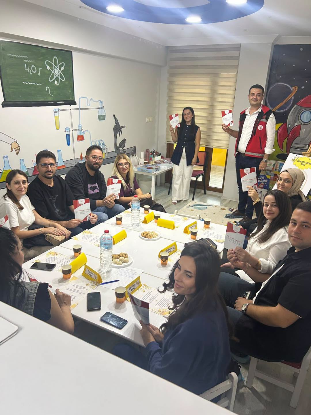 Akhisar’da Koruyucu Aile Hizmet Modeli Tanıtıldı