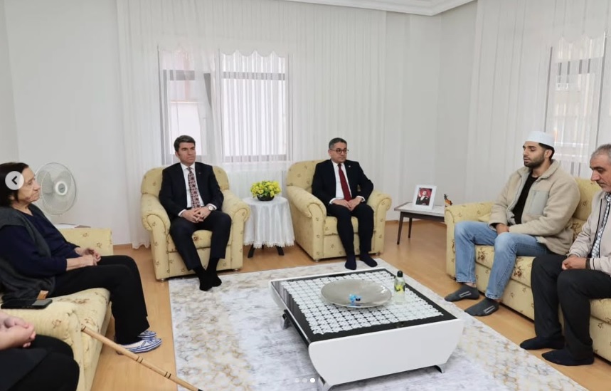Şehit Annemiz Dünya Yaşlılar Günü’nde Ziyaret Edildi