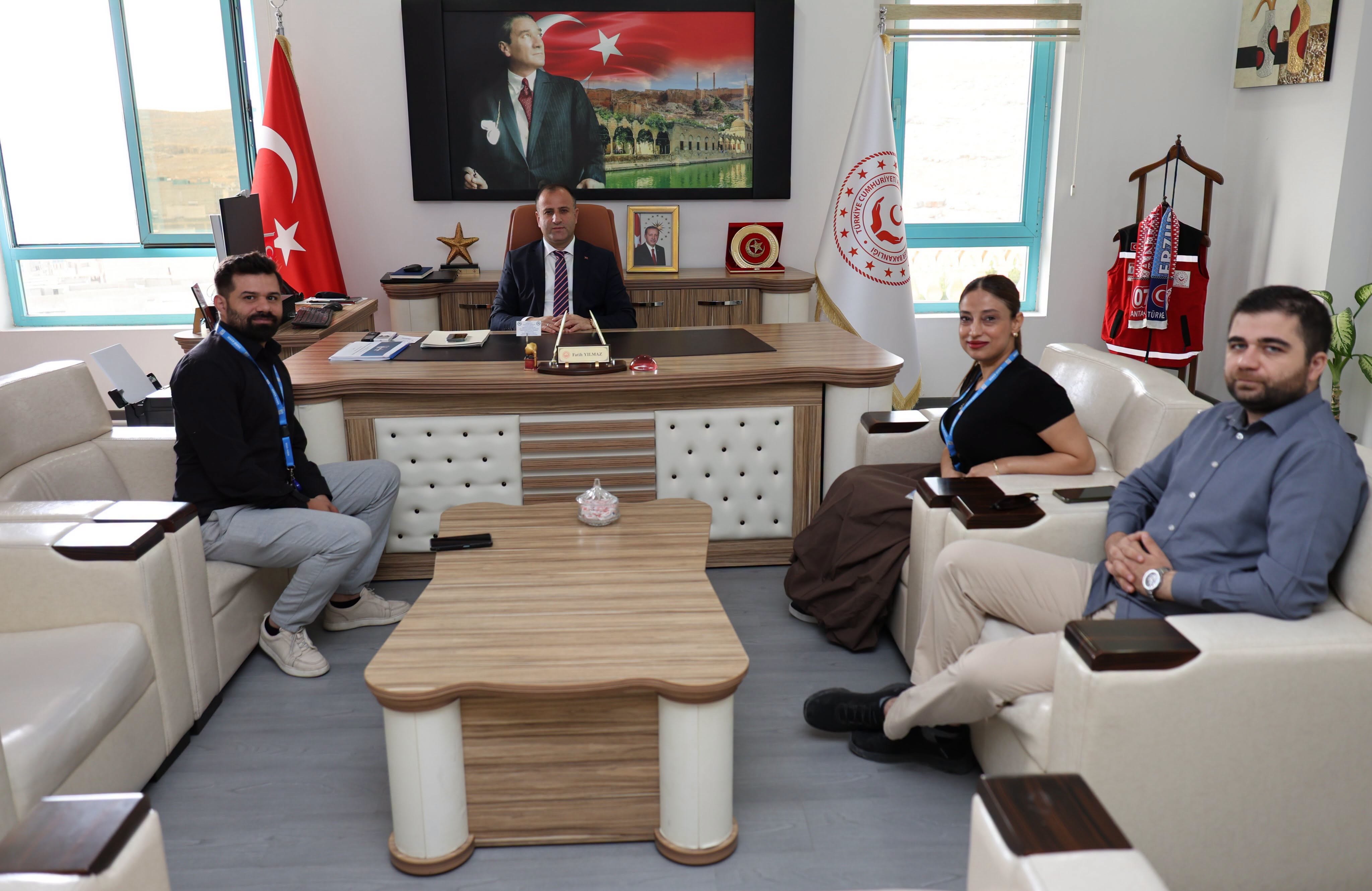 Sosyal Gelişim ve Dayanışma Derneğinden İl Müdürümüz Fatih YILMAZ’a Ziyaret