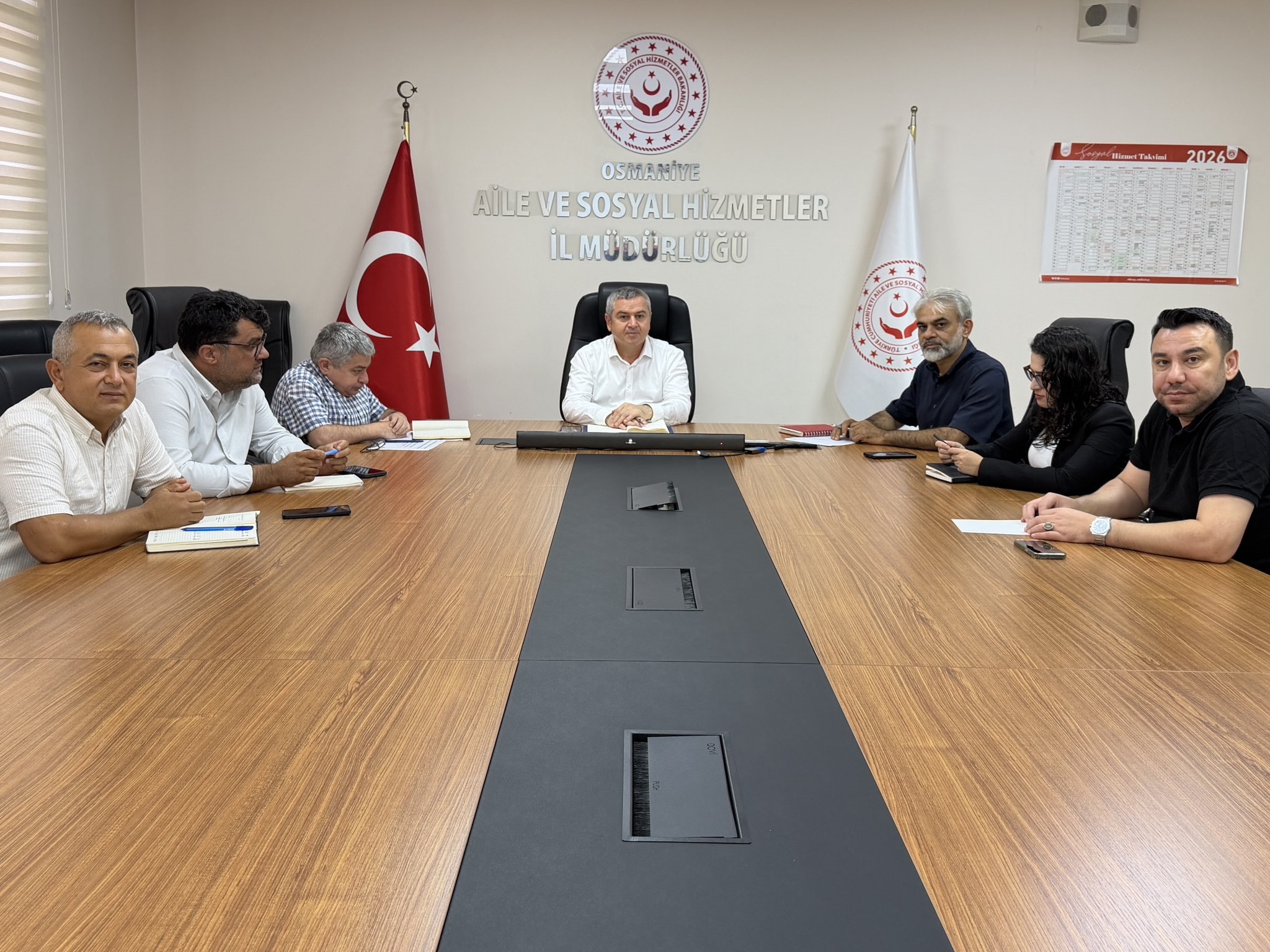 Haftalık Koordinasyon ve Değerlendirme Toplantısı Gerçekleştirildi  İl Müdürümüz Sayın Naci Yılmaz başkanlığında; İl Müdür Yardımcılarımız, Şube Müdürlerimiz ve Kurum Avukatımızın katılımıyla Haftalık Koordinasyon ve Değerlendirme Toplantısı gerçekleştirildi.