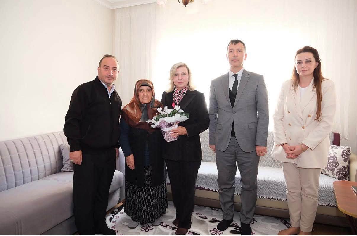 1 Ekim Dünya Yaşlılar Gününde Gönül Evi Ziyaretleri