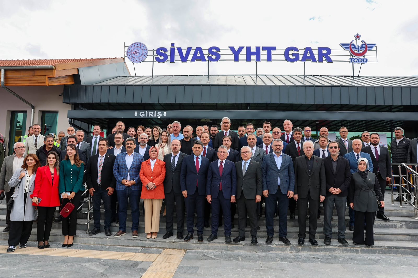 Sivas Yüksek Hızlı Tren Yeni Gar Binası Düzenlenen Törenle Hizmete Açıldı