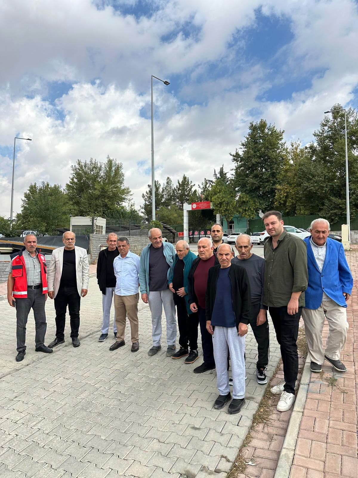 Şanlıurfa Bakım ve Rehabilitasyon Merkezi’nde Hizmet Alan Kıymetli Büyüklerimizle, 1 Ekim Dünya Yaşlılar Günü Dolayısıyla Yürüyüş Gerçekleştirdik.