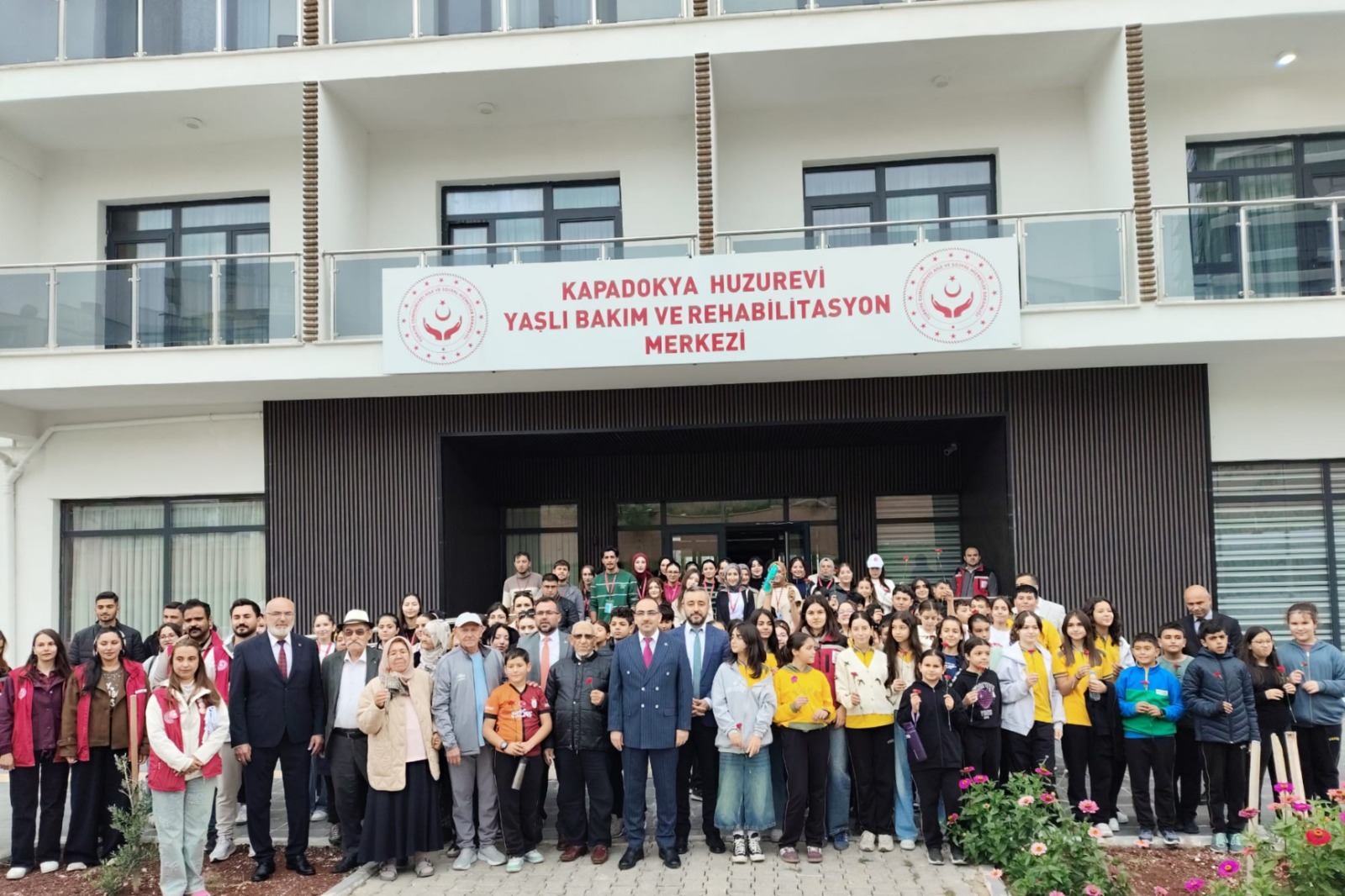 1 Ekim Dünya Yaşlılar Günü’nde Farkındalık Yürüyüşü Gerçekleştirildi