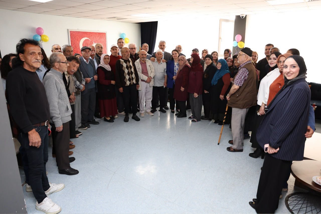 1 Ekim Dünya Yaşlılar Günü’nde Huzurevi Sakinleri Ziyaret Edildi.