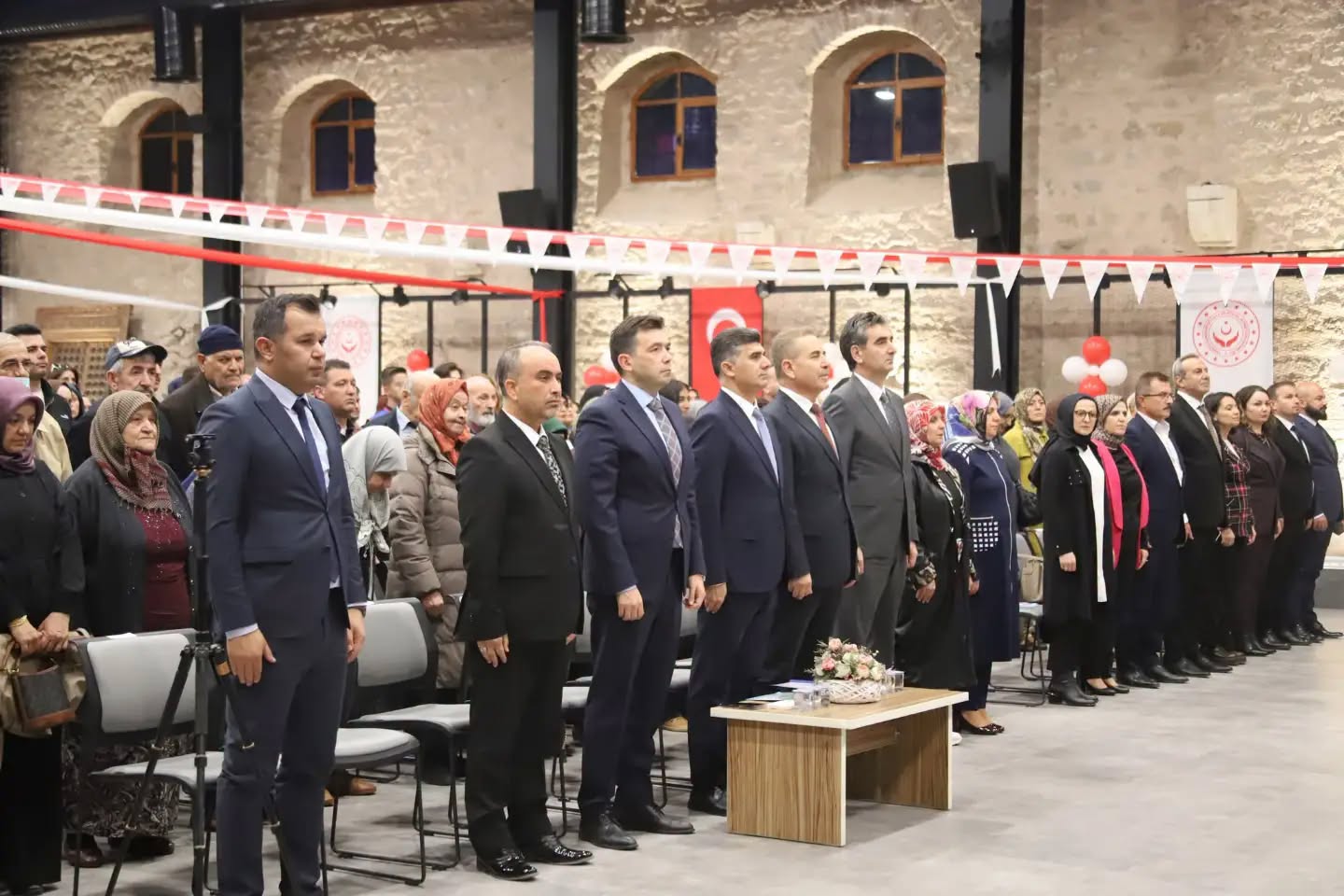 Geçmişten Geleceğe Gönül Köprüleri