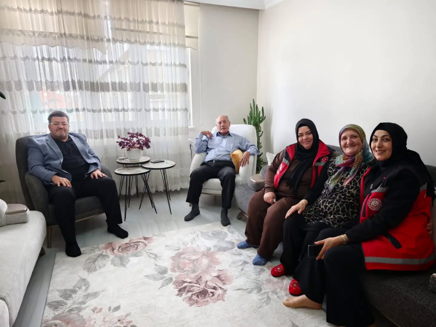 Şehit Yakınlarımız Ve Gazilerimizle Birlikteyiz