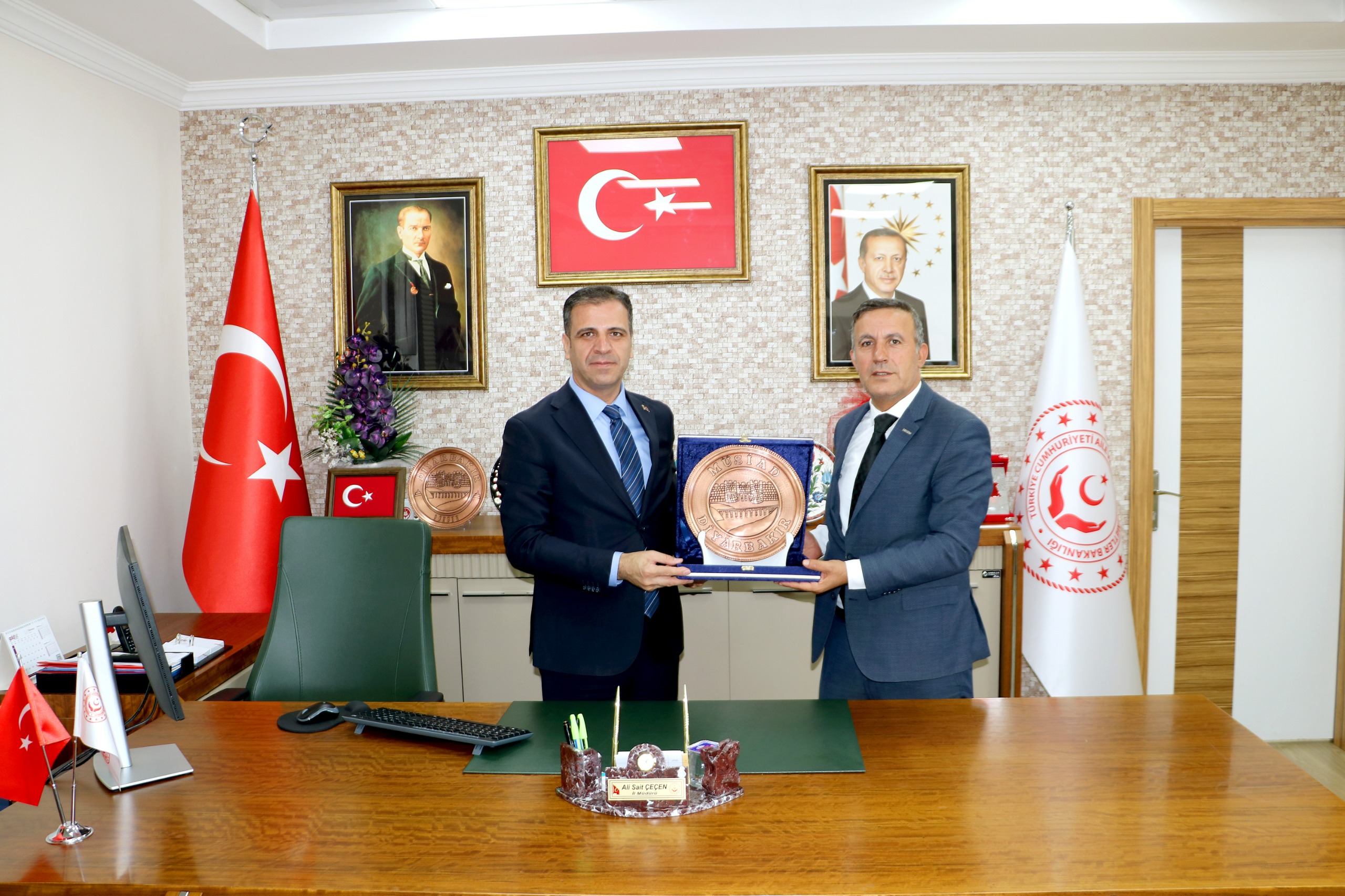 MÜSİAD Diyarbakır Şubesinden İl Müdürümüze Ziyaret