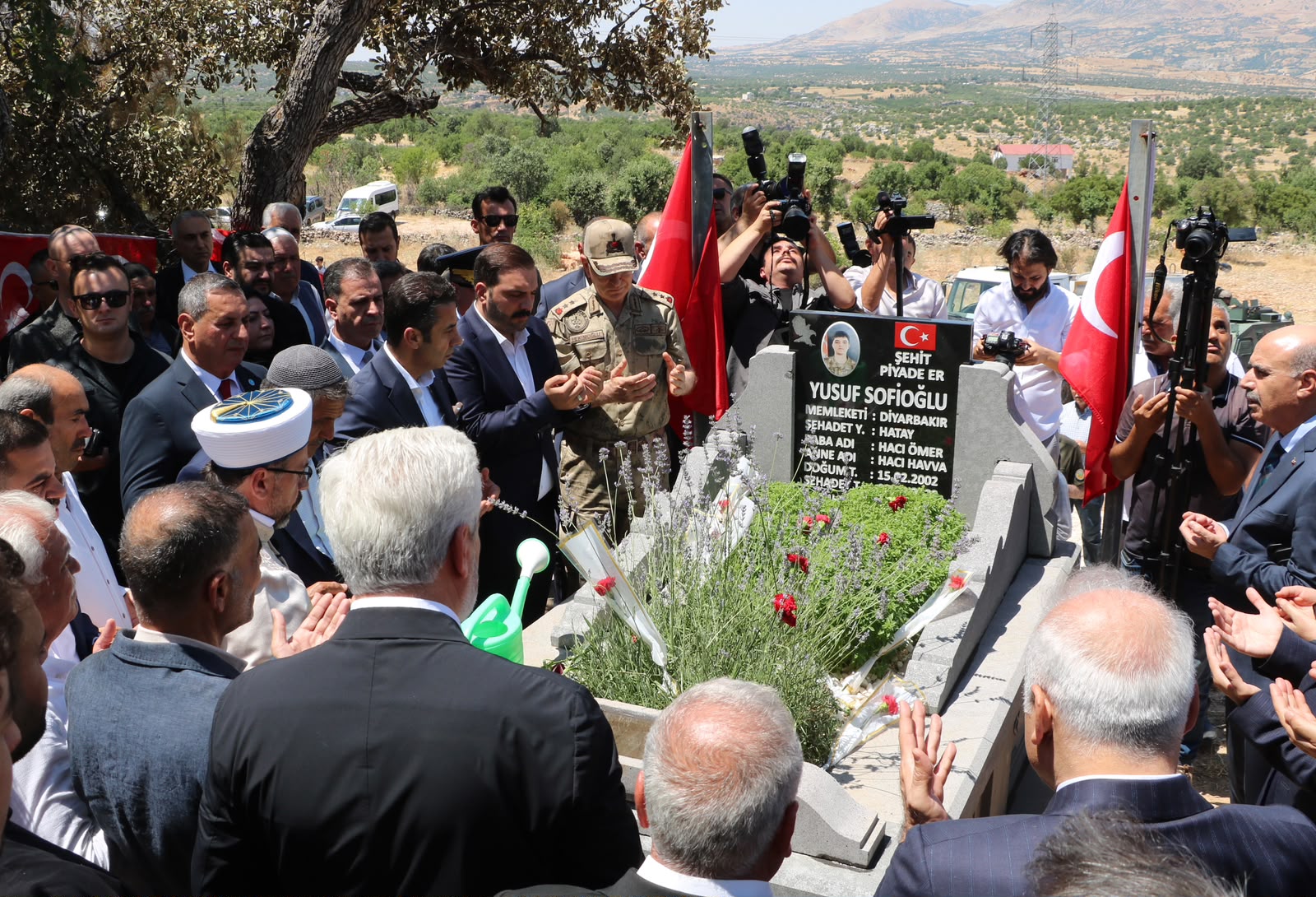 15 Temmuz Şehidi Yusuf Sofioğlu Kabri Başında Anıldı