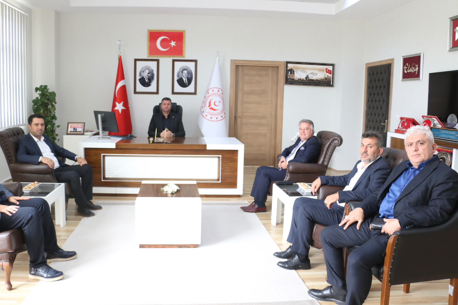 Elazığ Kent Konseyi Başkanı Sayın Nafiz Koca ve Yürütme Kurulu Üyelerinden İl Müdürlüğümüze Ziyaret