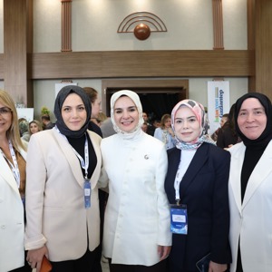 Bakanımız Mahinur Özdemir Göktaş İklim, Çevre, Kadın 2030 Yöneten Kadın Liderler Forumu"nda konuştu: - fotoğraf 19