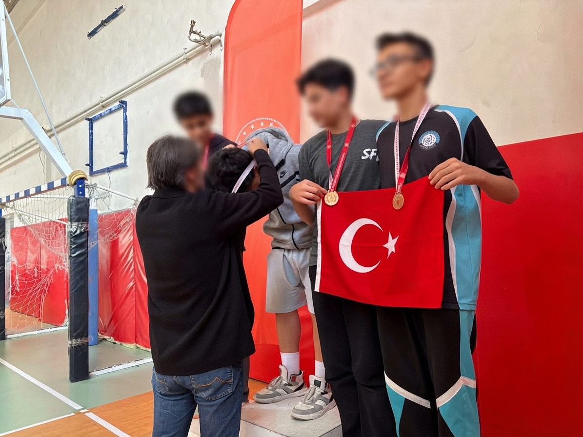 Hemsball’da Büyük Başarı