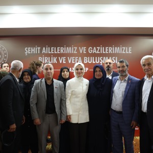 Bakan Göktaş, Gaziantep'te şehit aileleri ve gazilerle vefa buluşmasında bir araya geldi: - fotoğraf 7