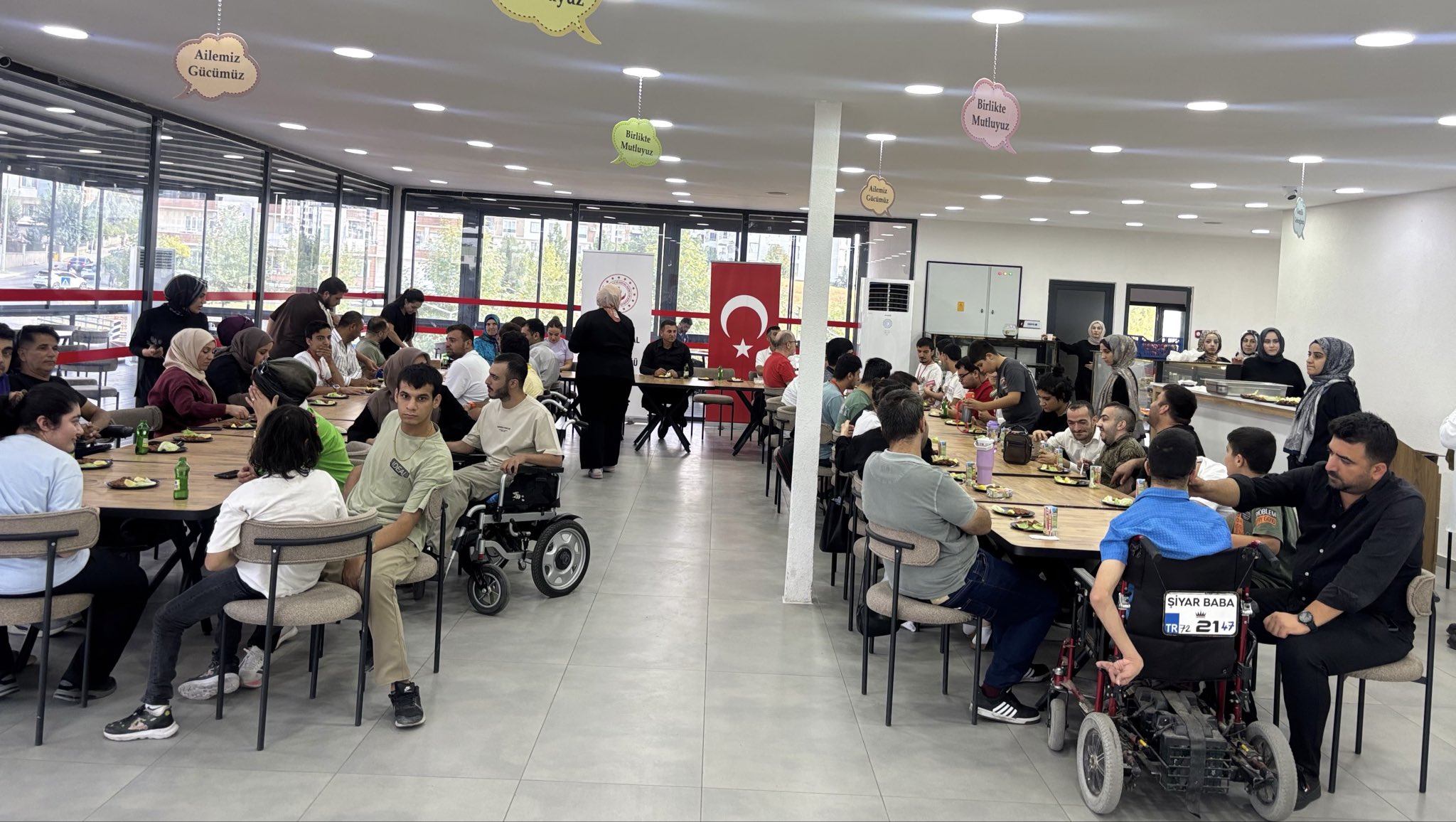İşitme Engelliler Haftası Kapsamında Çiğköfte Etkinliği Ve Şarkı Şöleni Gerçekleştirildi