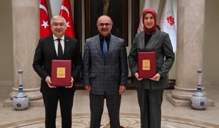 İyilik Var, Dayanışma Var