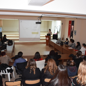 Özel Kreş ve Gündüz Bakımevlerinin Katılımıyla “Bilişim Teknolojileri ve İnternetin Bilinçli Kullanımı”             Konulu Seminer Verildi - fotoğraf 1