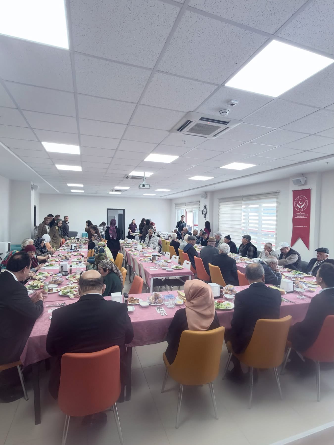 1 Ekim Dünya Yaşlılar Günü 