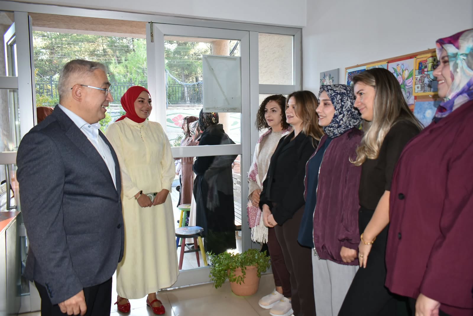 Geleceğimizin Teminatı Çocuklarımız İçin Çalışıyoruz