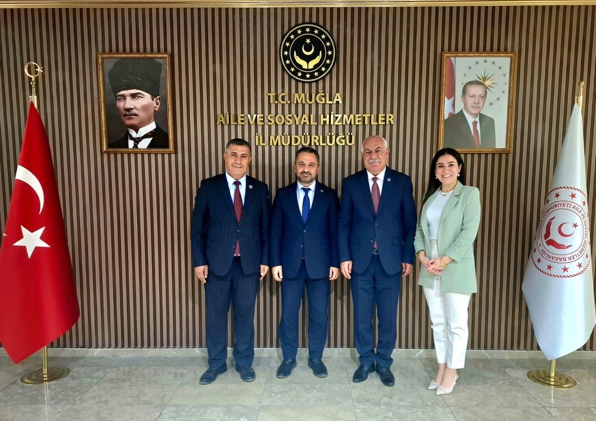 Emniyet Teşkilatı Vazife Malulü ve Şehit Aileleri Vakfı (EMŞAV) Muğla İl Başkanı Cevdet GÜRKAN ve Başkan Yardımcısı Ramazan PEKÜN, İl Müdürümüz Mahmut SELÇUK’u makamında ziyaret etti.