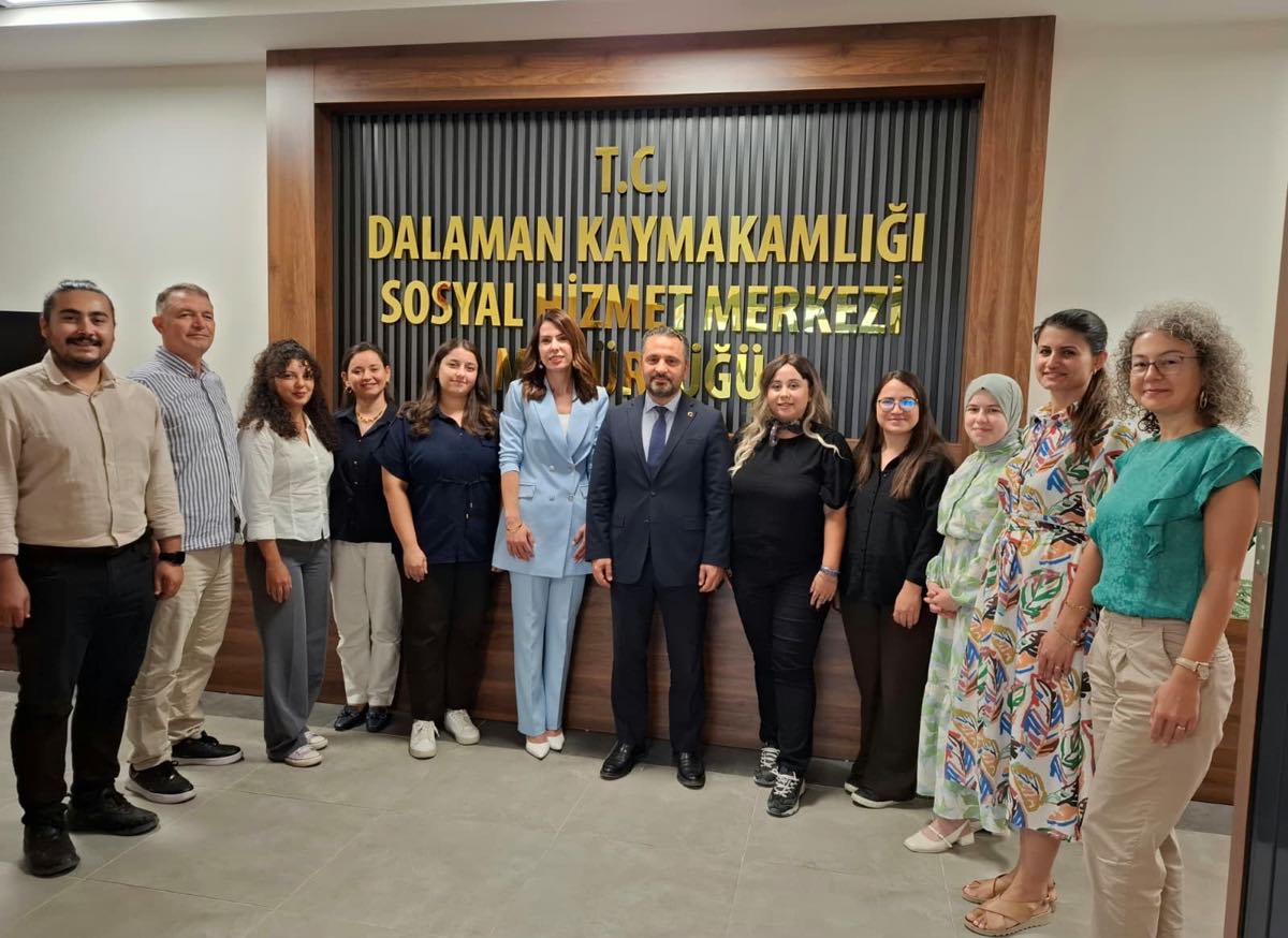 İl Müdürümüz Mahmut SELÇUK, Dalaman Sosyal Hizmet Merkezi Müdürlüğümüzü ziyaret etti. 