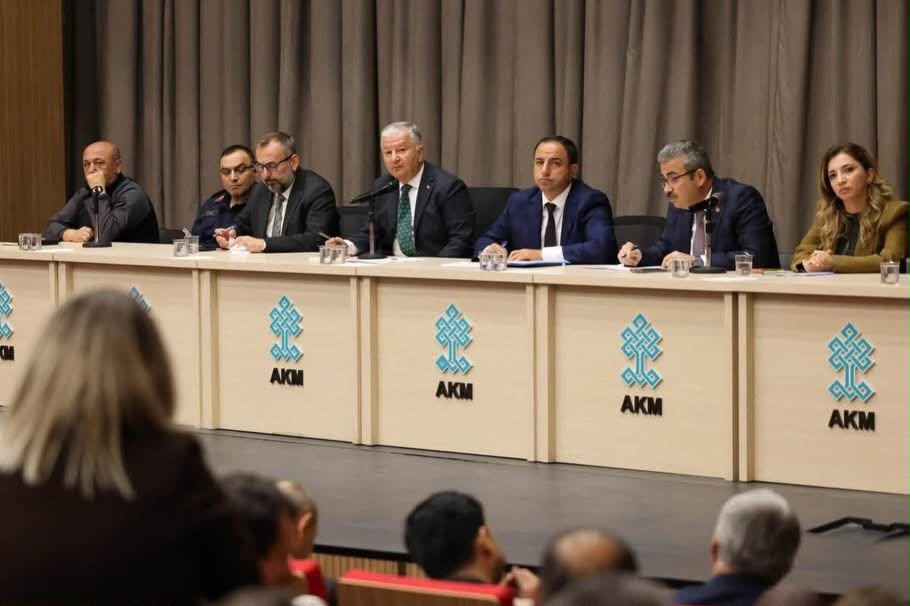 Okul Çevresi ve Güvenlik Tedbirleri Toplantısı