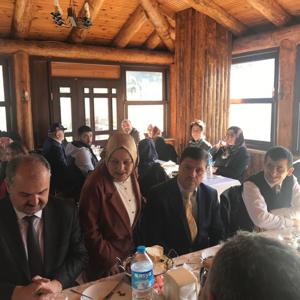 Alaplı'da İkamet Etmekte Olan Şehit Yakınları ve Gazilere Yönelik Kahvaltı Programı Düzenlendi - fotoğraf 5