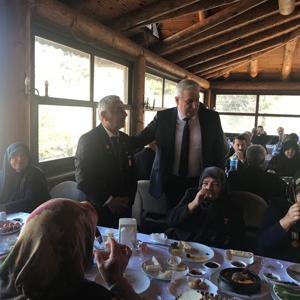 Alaplı'da İkamet Etmekte Olan Şehit Yakınları ve Gazilere Yönelik Kahvaltı Programı Düzenlendi - fotoğraf 10