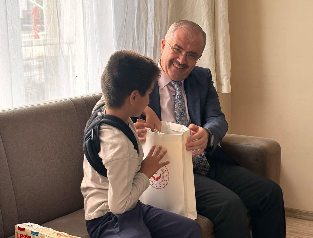 İl Müdürümüz Bilal Erdoğan’dan Koruyucu Ailemize Ziyaret