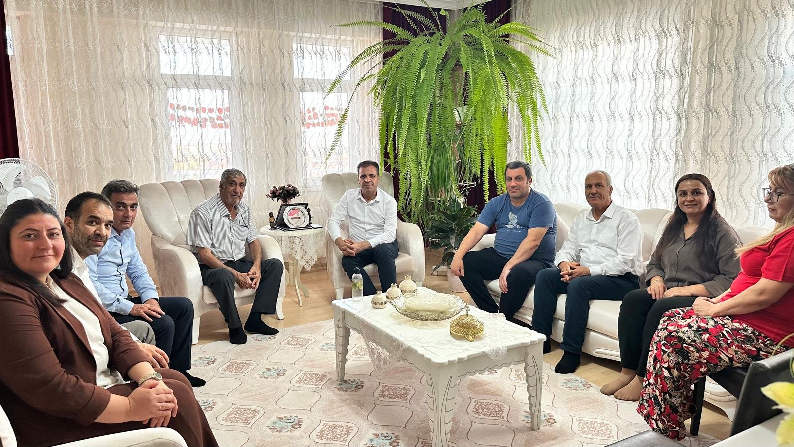 Şehit Coşkun Akşit’in Ergani İlçesinde ikâmet eden Kıymetli Babasına Hane Ziyareti 