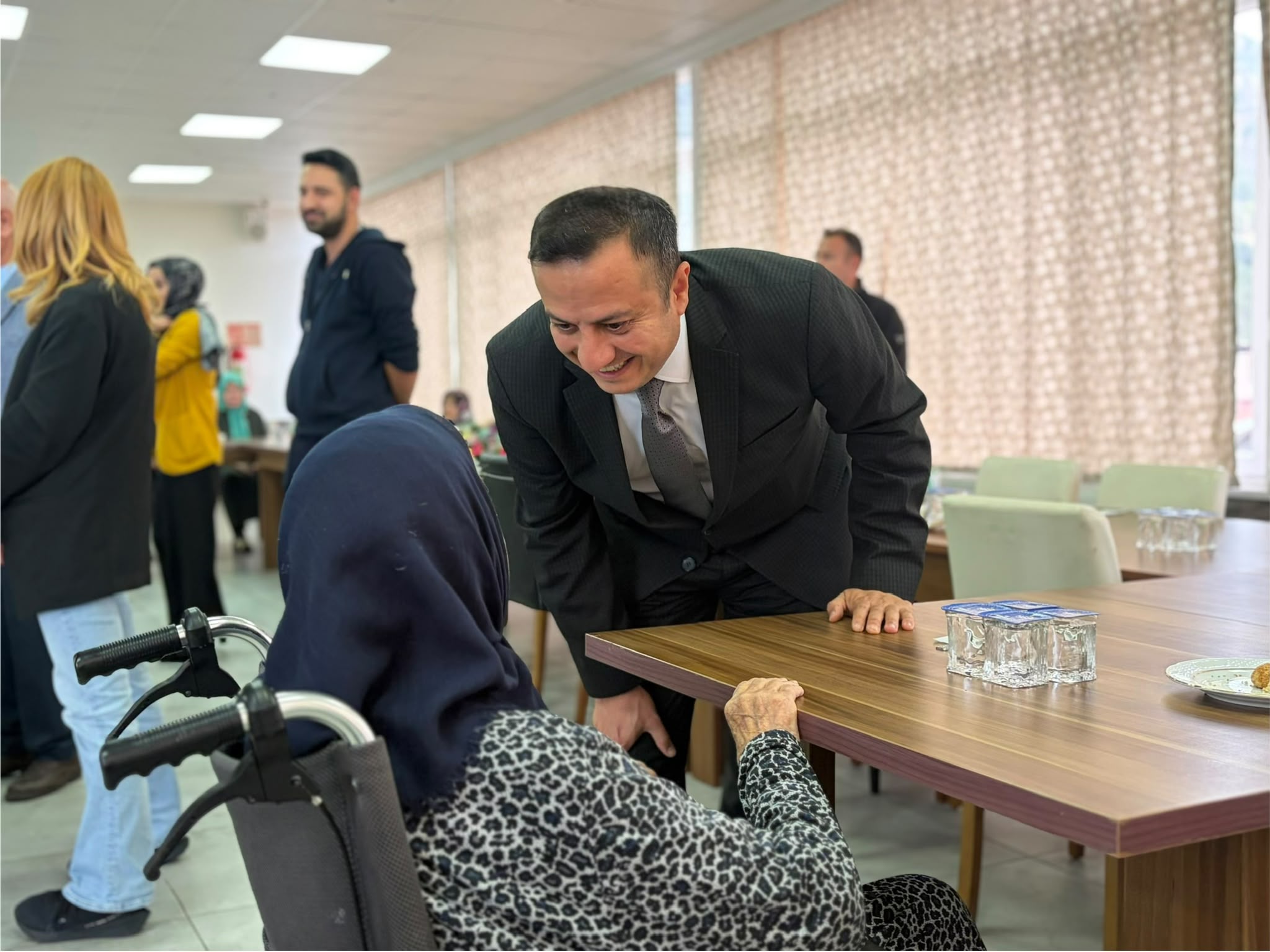 1 Ekim Dünya Yaşlılar Günü kapsamında, Valimiz Sayın Abdullah Erin ve İl Müdürümüz Selim Köse, Özel Isparta Huzur Bakım Merkezimizi ziyaret etti.