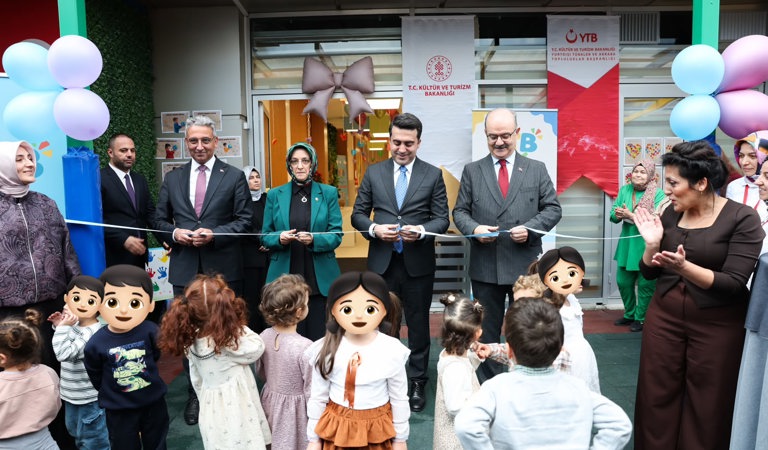 Yurtdışı Türkler ve Akraba Topluluklar Başkanlığı (YTB) tarafından, Bakanlığımızın rehberliğinde inşa edilen Çocuk Bakımevi hizmete açıldı.