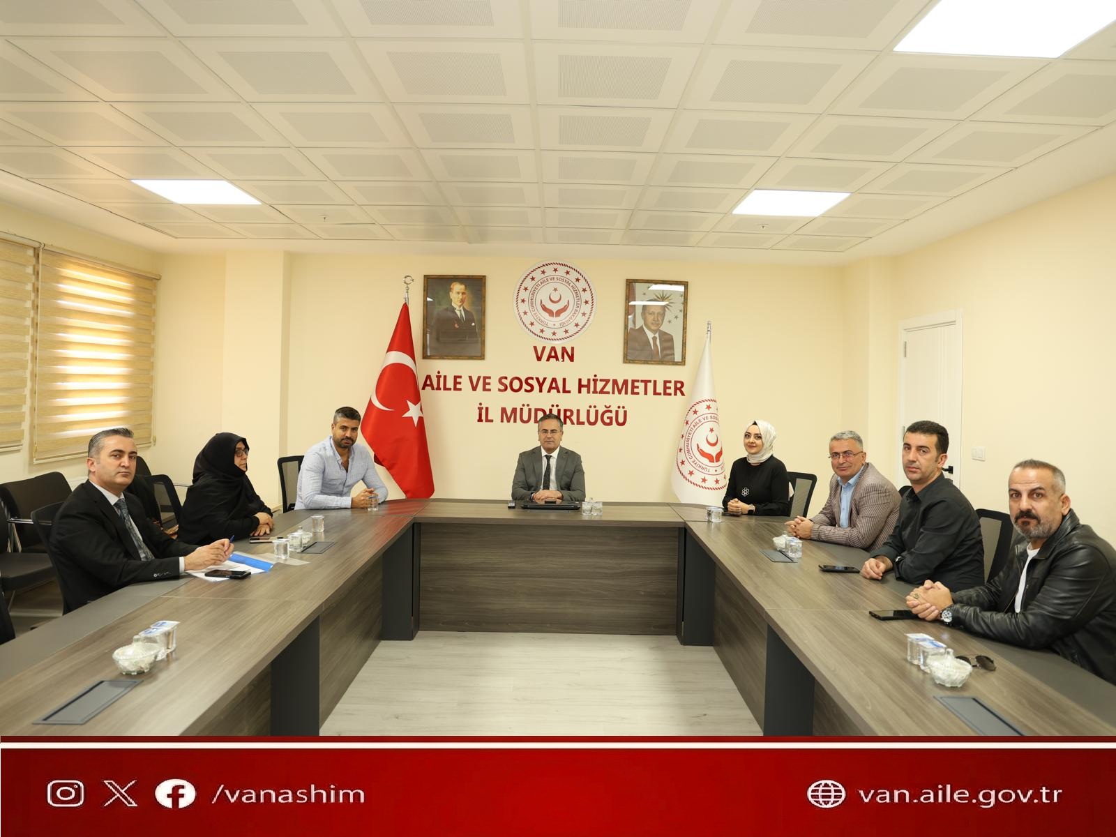 Çocuk Hizmetleri Değerlendirme Toplantısı İl Müdürümüz Başkanlığında Gerçekleştirildi