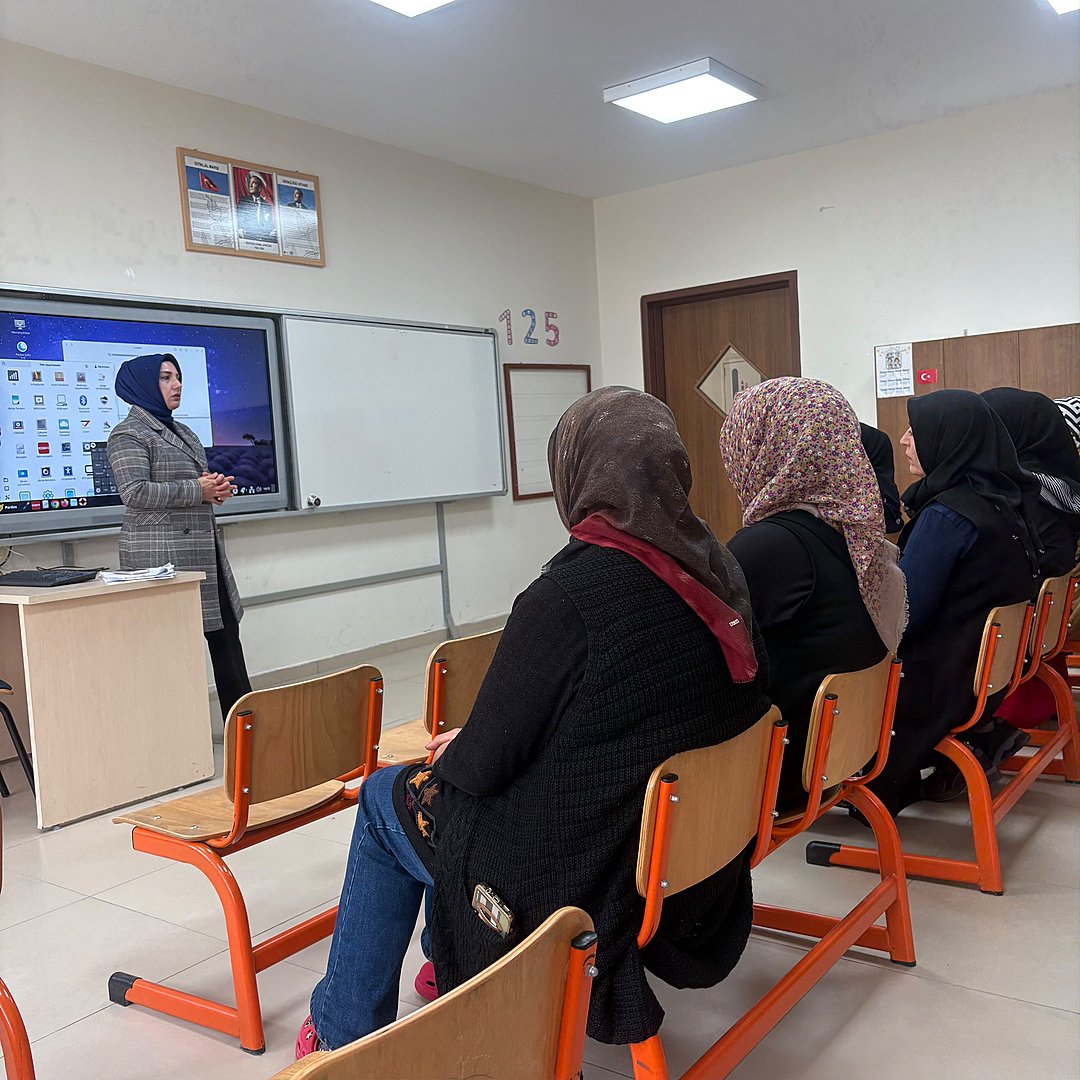 Bilinçli Aileler, Güçlü Yarınlar