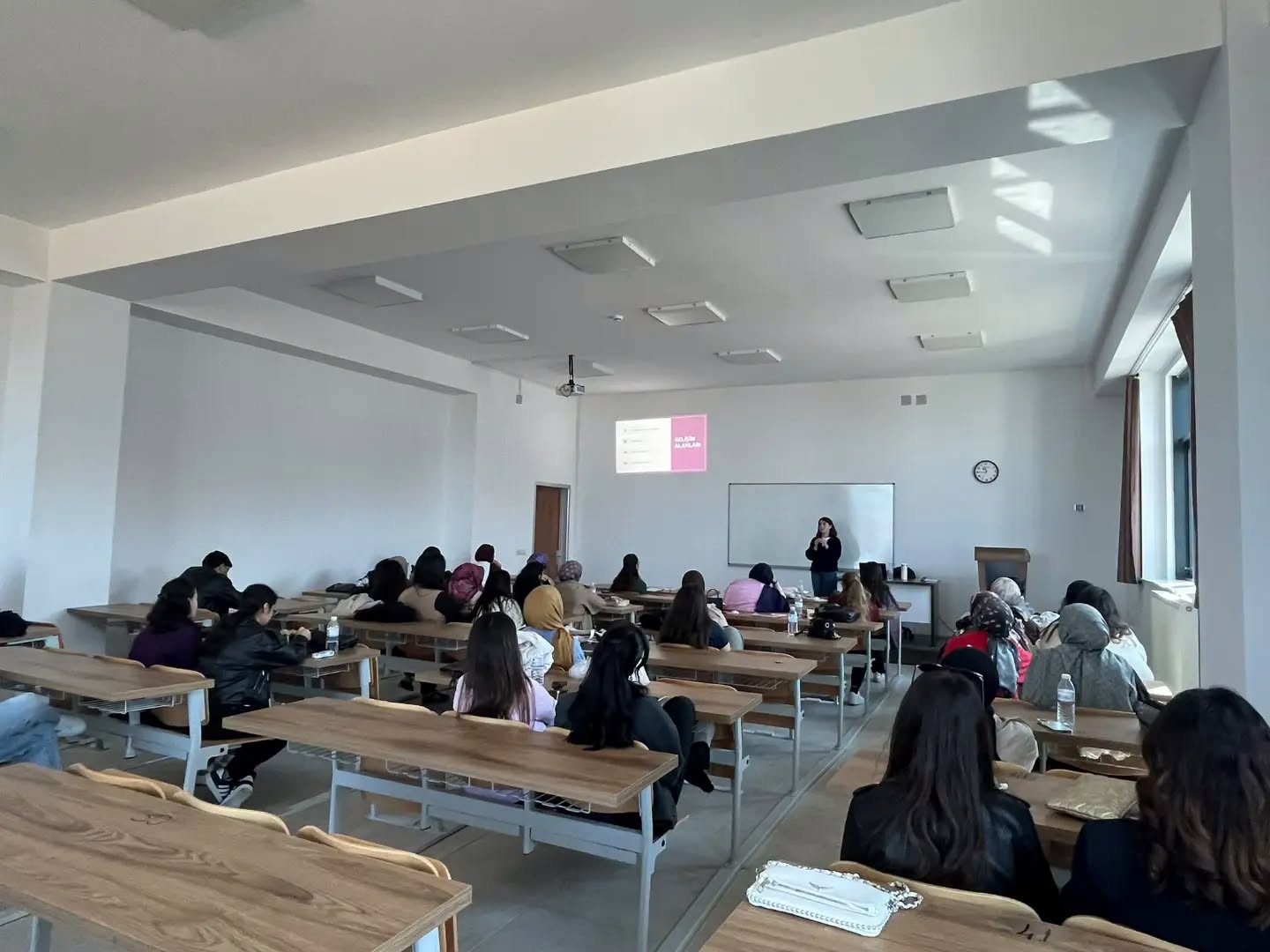 Gelişimin Her Dönemine Dokunan Eğitim