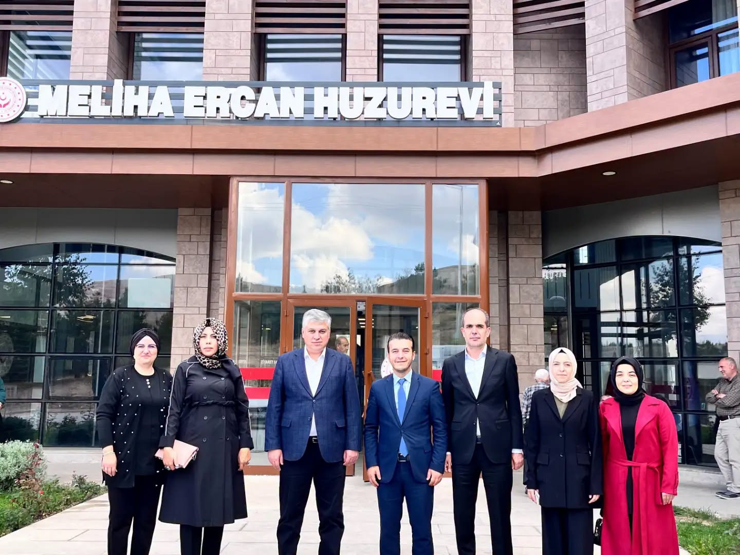 Büyüklerimize Gönülden Bir Ziyaret