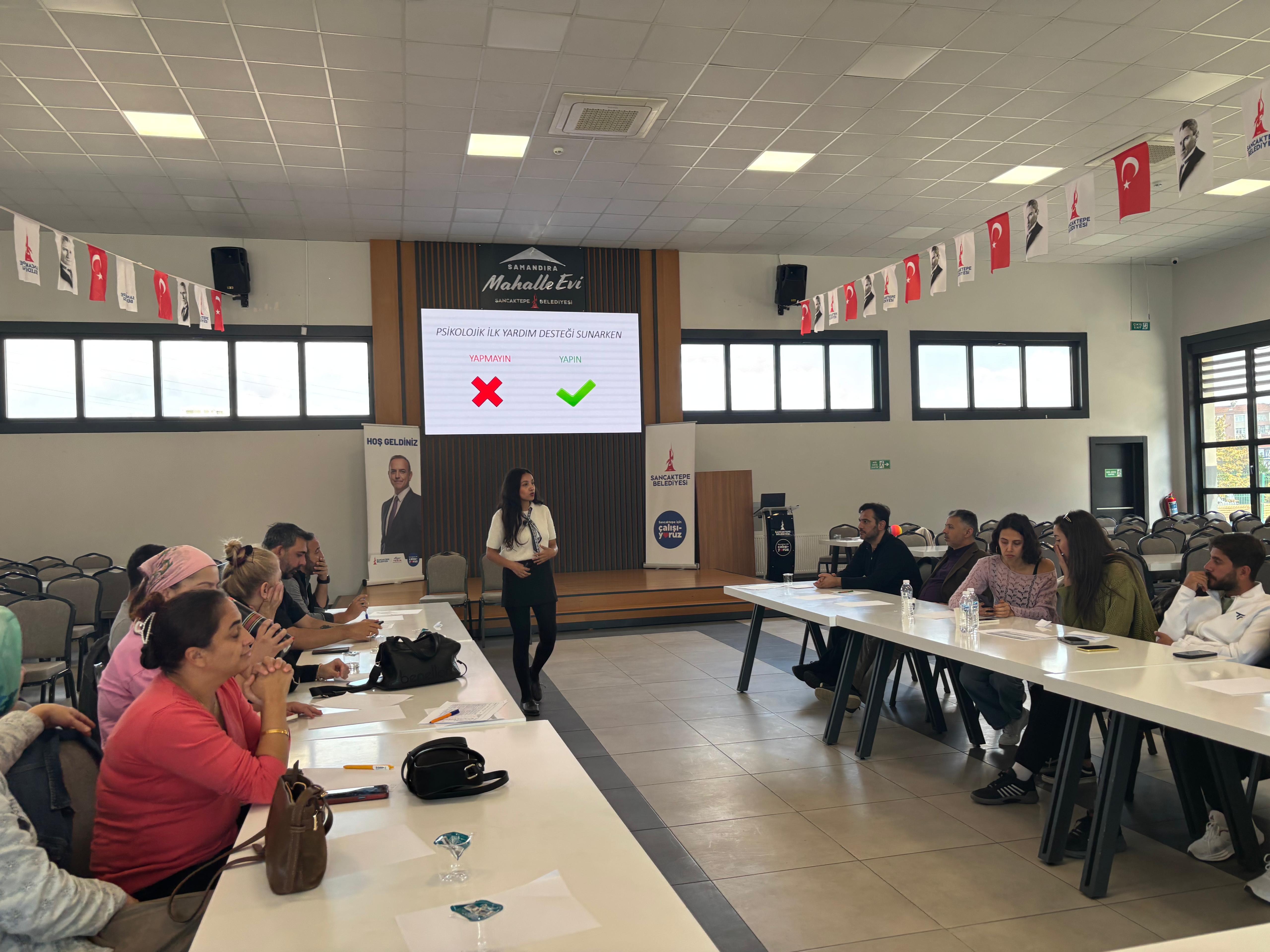 Afet ve Acil Durumlara Hazırlık Çalışmaları Kapsamında Psikolojik İlk Yardım (PİY) Eğitimi Gerçekleştirildi
