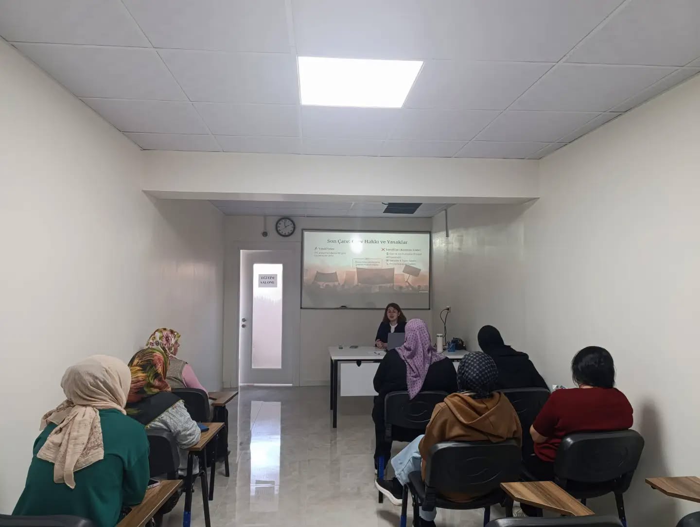 Kadınlarımızın Bilgi Ve Farkındalığını Güçlendiriyoruz