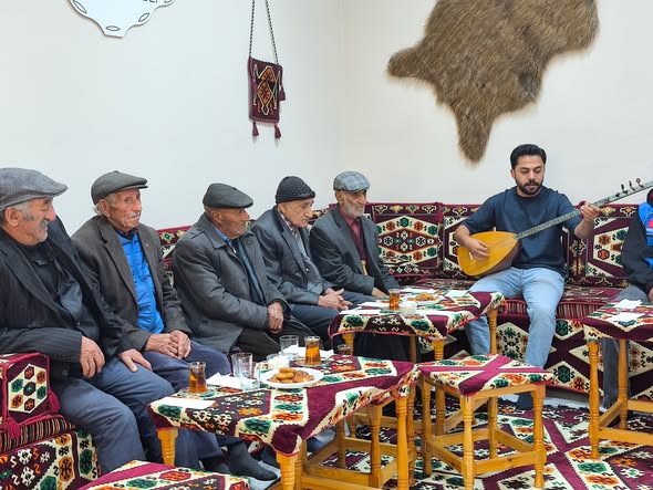 1 Ekim Dünya Yaşlılar Günü