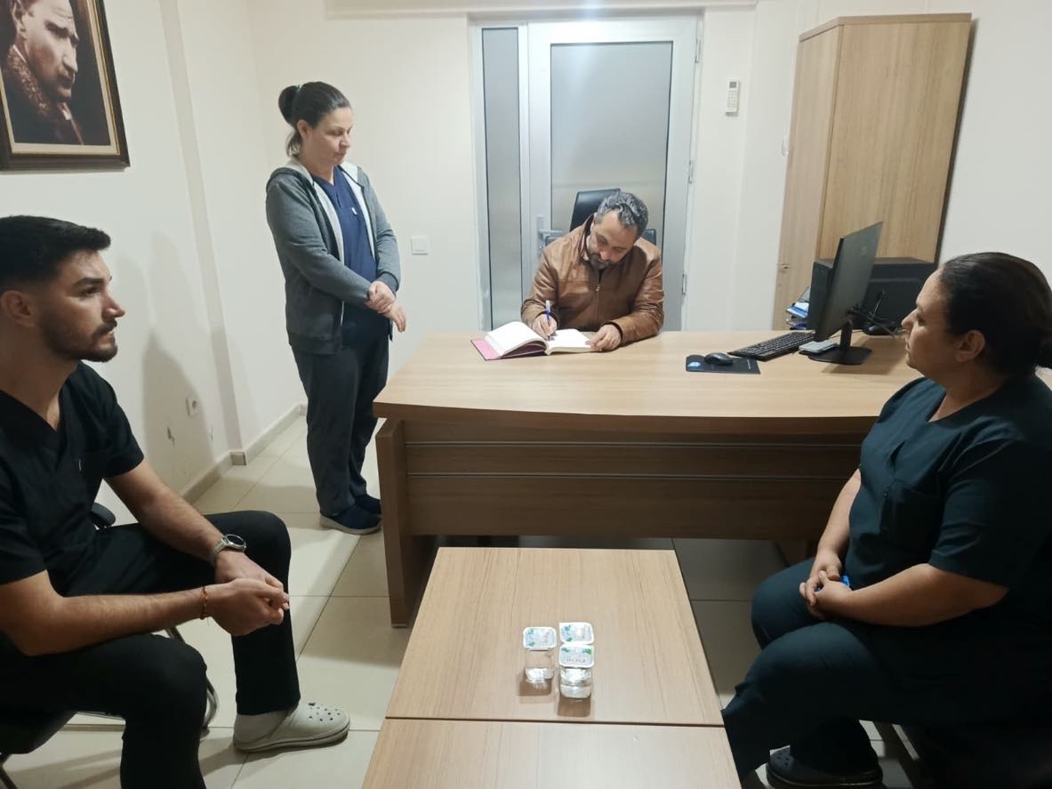 İl Müdürümüz Mahmut SELÇUK, gece denetimleri kapsamında Abide Hasan Nuri Öncüer Yaşlı Bakım ve Rehabilitasyon Merkezi Müdürlüğümüzü ziyaret etti.