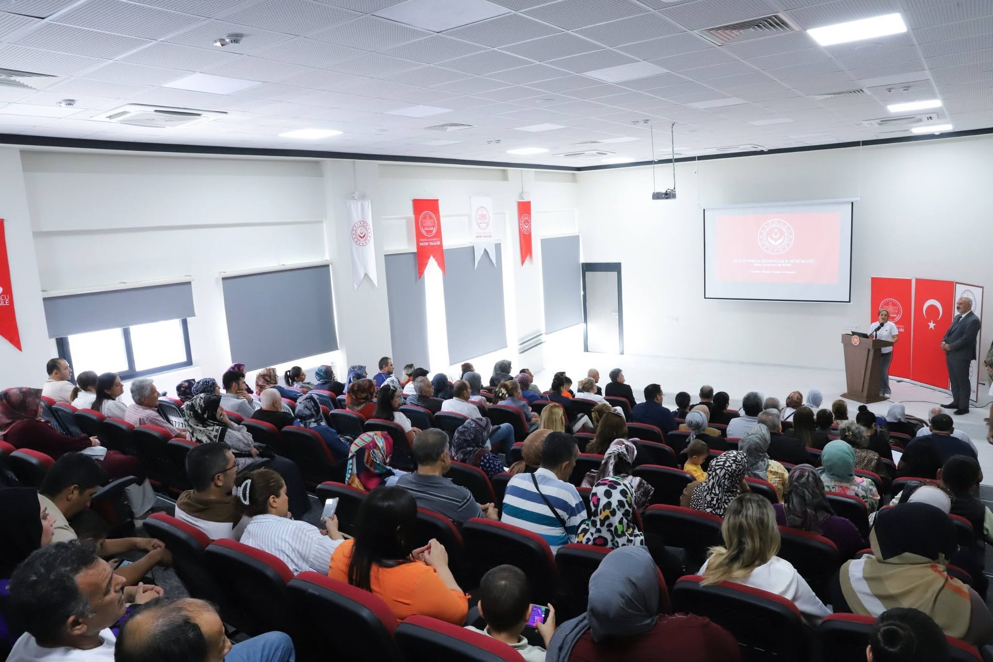 Koruyucu Ailelerimize yönelik 1. Kademe Eğitim programı gerçekleştirildi.