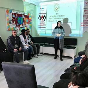 Bingöl Özel Benim Dünyam Özel Eğitim ve Rehabilitasyon Merkezi Öğretmen ve Velilerine AEP Kapsamında “ Engellilerin Yasal ve Sosyal Hakları “ Seminer Verildi - fotoğraf 2