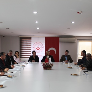 İl ve İlçe Sosyal Yardımlaşma ve Dayanışma Vakıf Başkanları Toplandı - fotoğraf 1