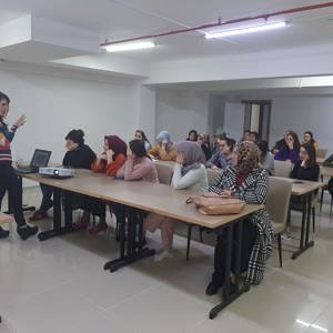 Bağımlılıkla Mücadele Eğitimleri Yüksek Öğrenim Yurtlarında Devam Ediyor - fotoğraf 5