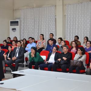 Göçmenlere Yönelik Yapılacak Çalışmalar Hakkında Toplantı Düzenlendi - fotoğraf 1
