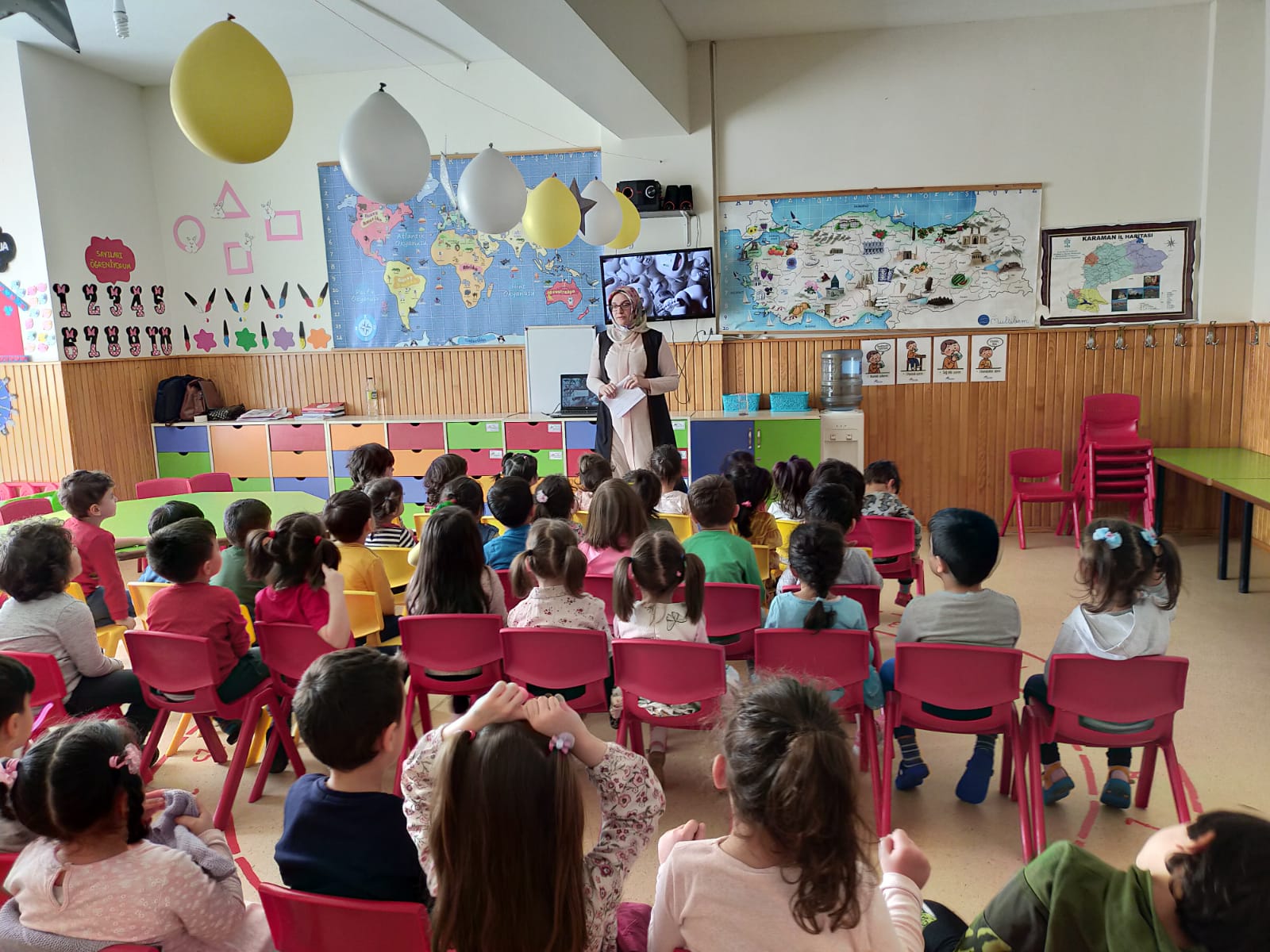 Türkiye Bağımlılıkla Mücadele Kapsamında Eğitimler Devam Ediyor